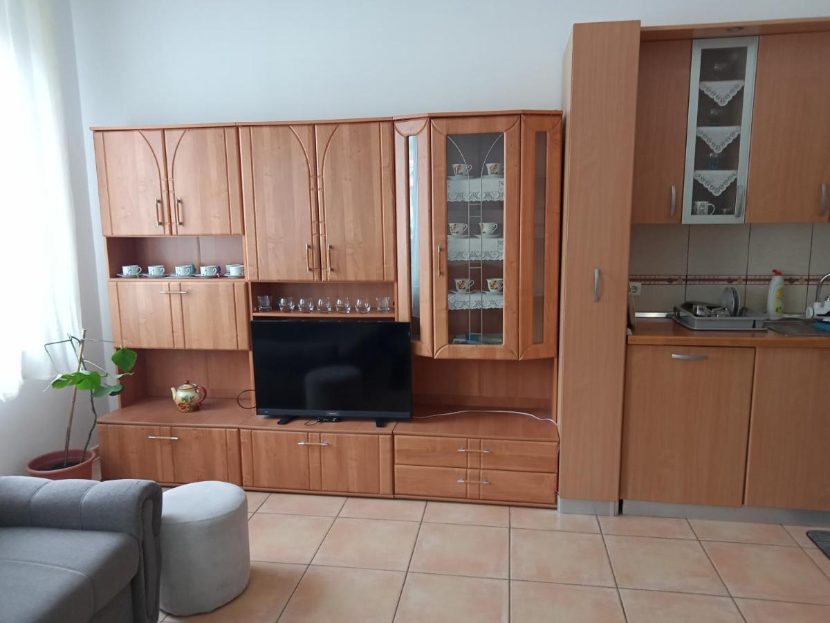 apartman MARA Lovran Bagian luar foto